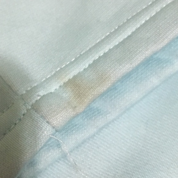 Under Armour Sweatshirt - Picture 6 of 8